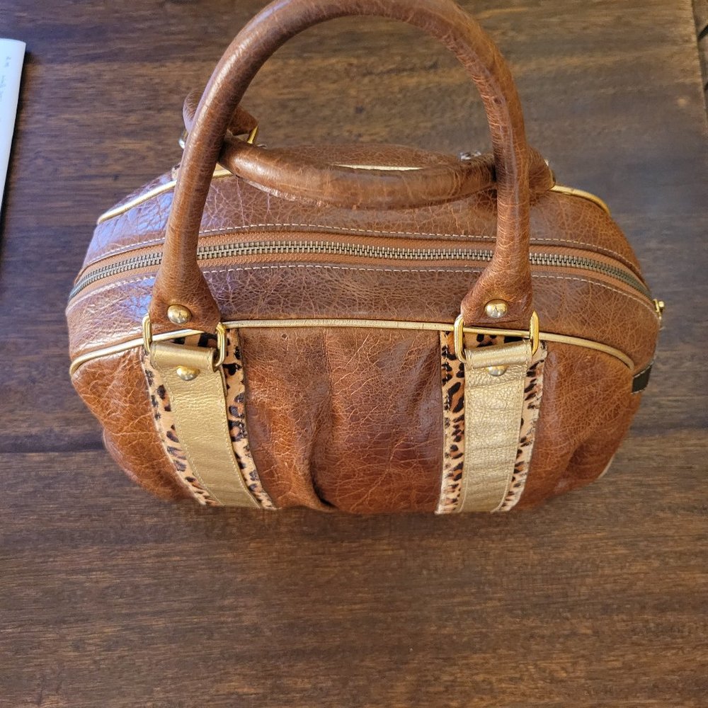 LEATHER HANDBAG